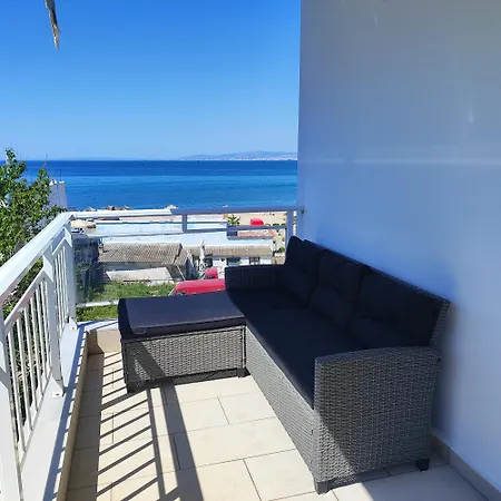 Apartman Christina-2 Peraía