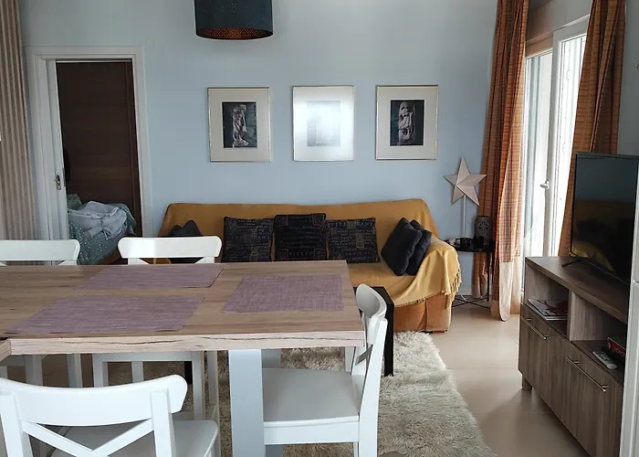 Christina-2 公寓 Peraía