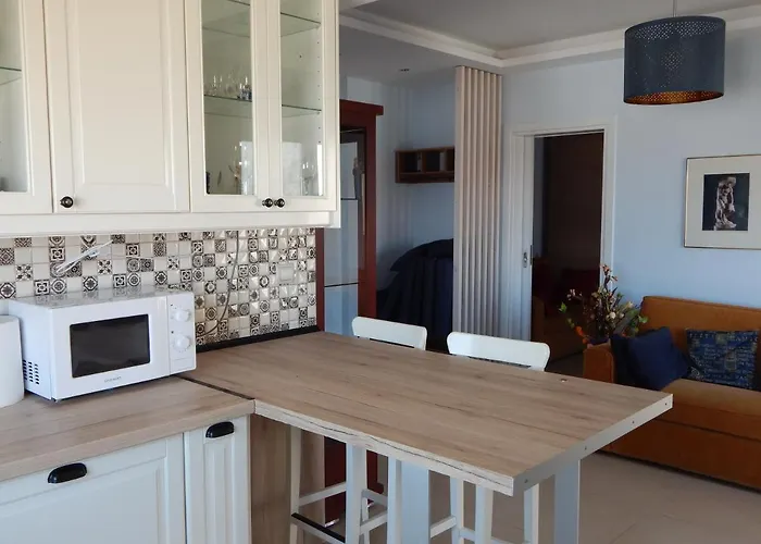 Christina-2 * Peraía